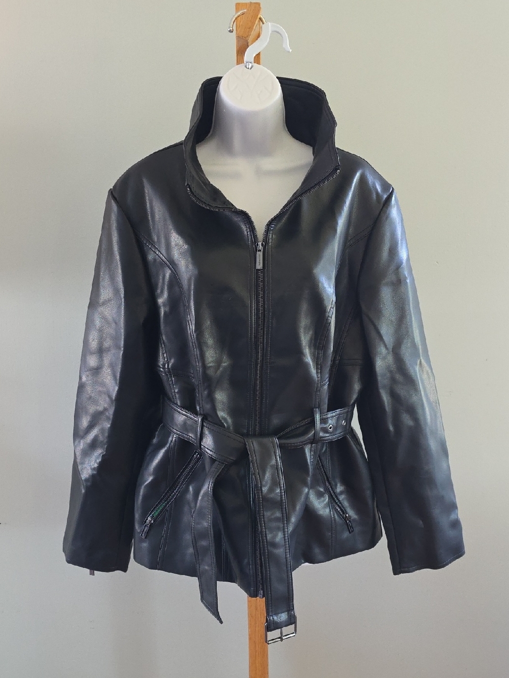 NWOT Kenneth Cole Black Faux Leather Belted Moto Jacket